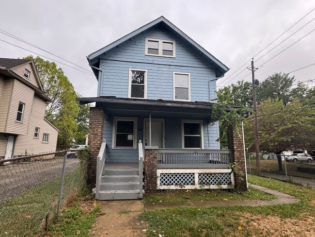 Photo - Single Family Home 4 Bedroom and 1 Bath