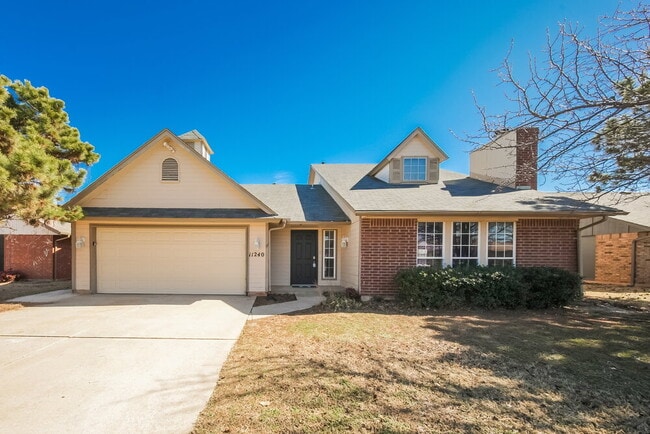 Building Photo - 11240 Cimarron Dr