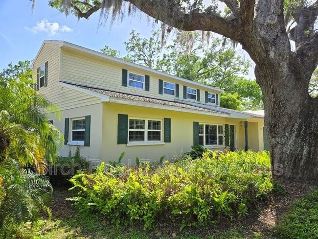 Photo - 733 Scotland St