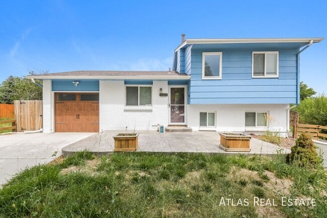 Building Photo - 1304 S Argonne St Rental