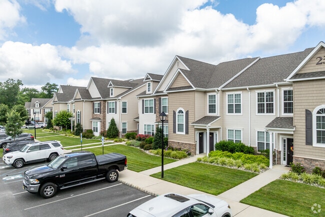 Woodhaven Commons