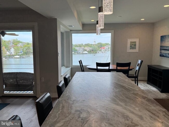 Photo - 1 President Point Dr Unit B2