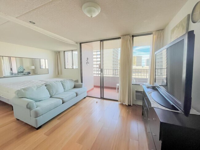Photo - 2240 Kuhio Ave. House