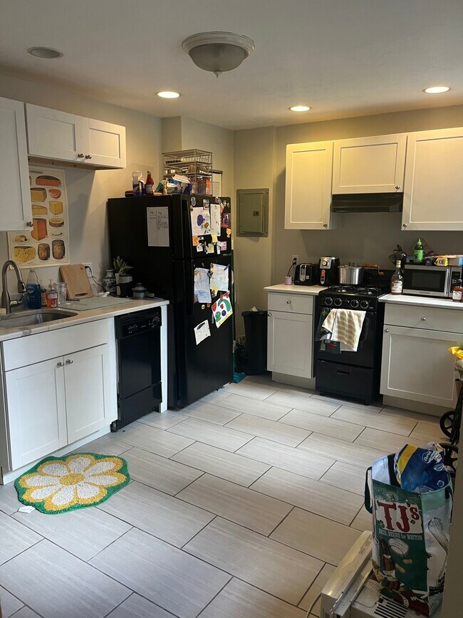 Photo - 224 Hanover St Unit 1