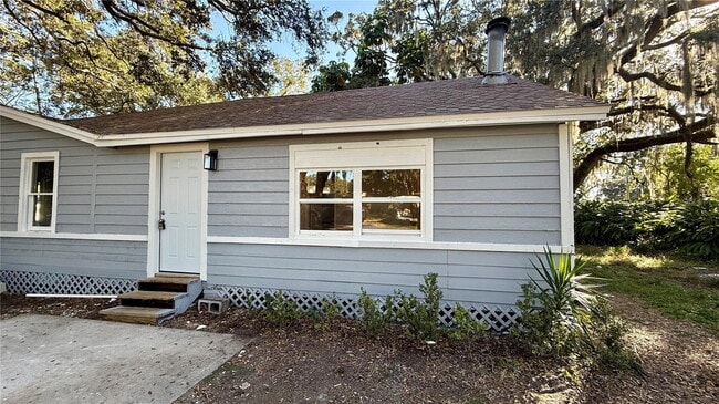 Building Photo - 508 N Finley Ave Unit A