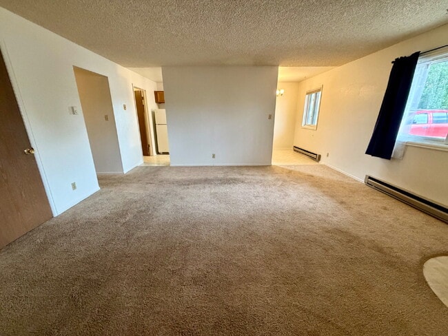 Photo - Main level two bedroom, one bathroom close to Greenway!