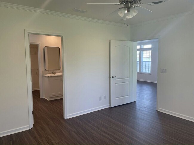 Photo - 6859 Coconut Grove Cir
