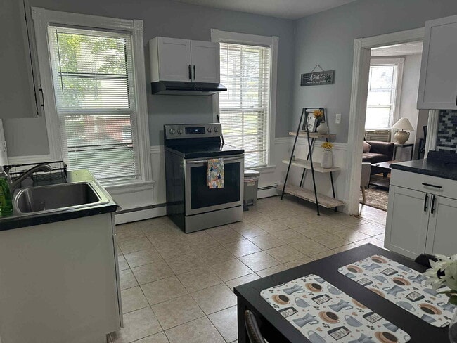 Photo - 73 Greenhill Parkway Unit 1R Worcester, MA 01605