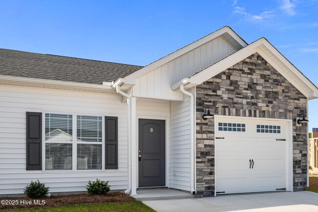 Building Photo - 4229 Laurel Rdg Dr Rental