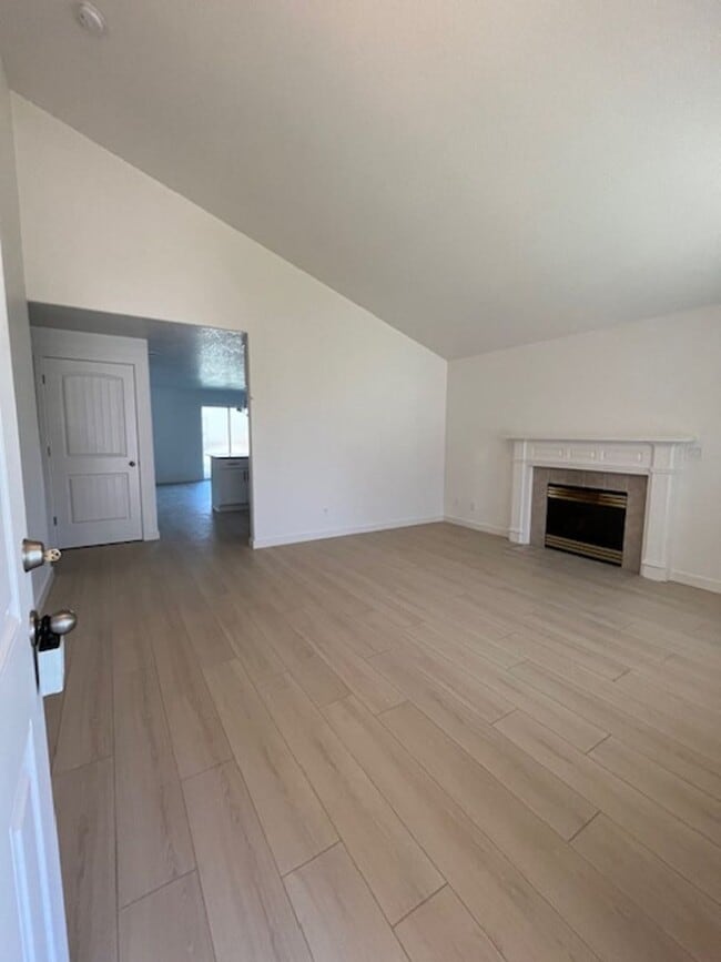 Photo - 3 Bedroom 2 Bath Forest Grove OR
