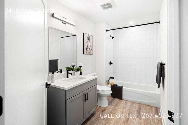 Photo - 2230 E Somerset St Unit 215