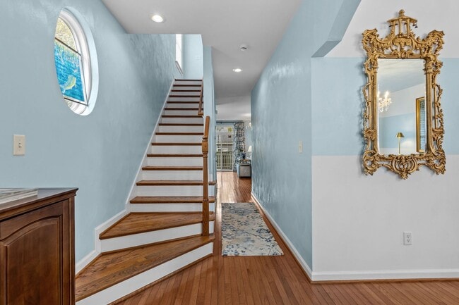 Building Photo - Norfolk Furnished rental Near ODU/NSU