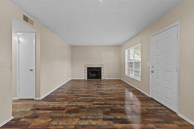 Photo - 14419 Hanging Moss Cir Unit 101