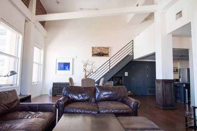 Photo - 257 S Spring St Unit PHE