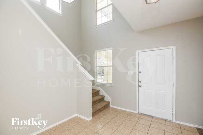 Photo - 11004 Kinston St