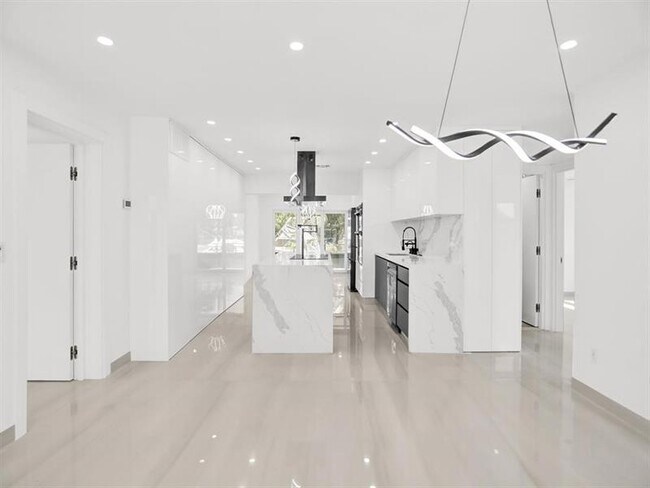 Photo - 4530 SW 34th Dr