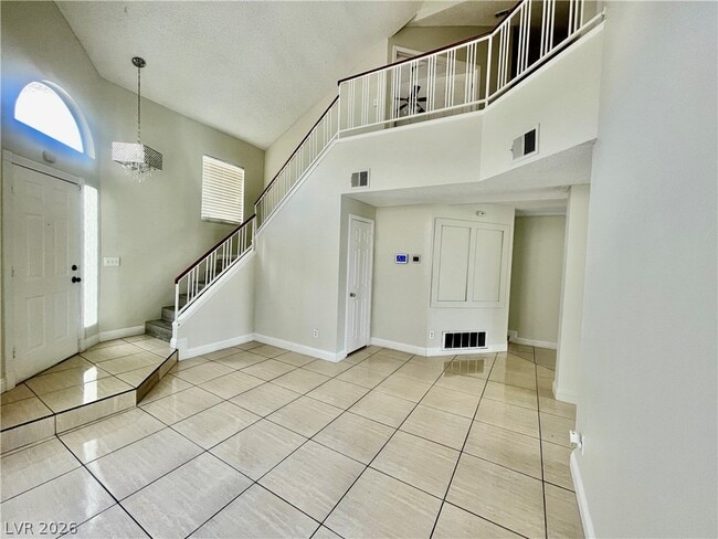 Photo - 2616 Camphor Tree St