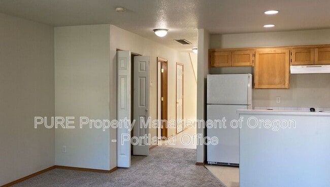 Photo - 15617 NE Milton Pl