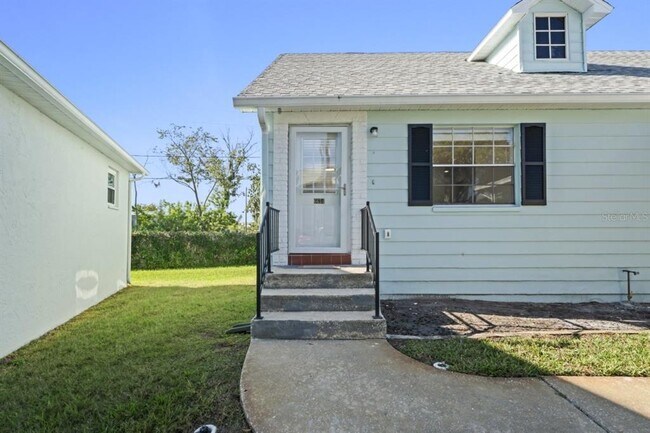 Photo - 6634 Hickorywood Ln Unit Lane