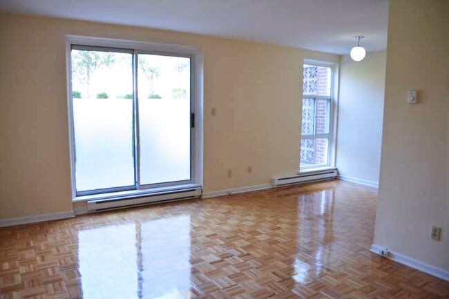 Photo - 2020-2077 Barsuda Drive Apartments