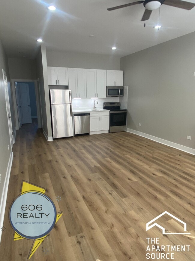 Building Photo - 3149 N Long Ave Unit 1 Rental