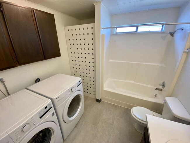 Photo - BF1211 Unit 2