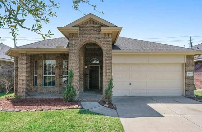 Building Photo - 2313 Cantabria Ln