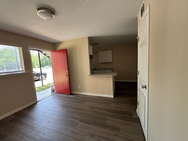 Photo - WillowBrook Apartments