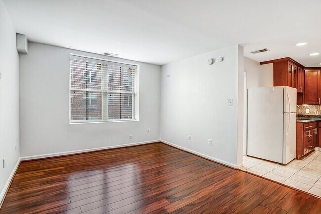 Photo - 1451 Park Rd NW