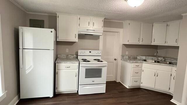 Photo - 725 Highland Ave NW