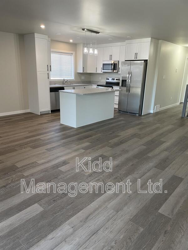 Photo - 116 Monterey Rd