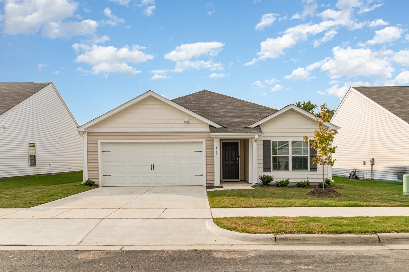 Photo - 109 Pioneer Dr House