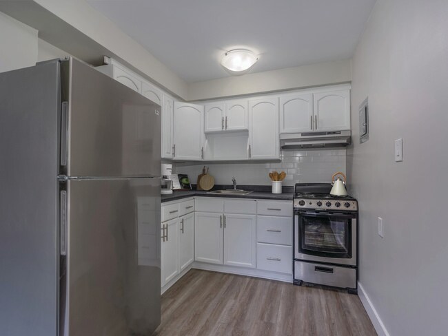 Photo - 45 Walton Avenue