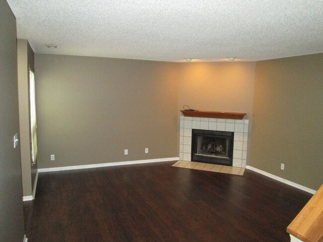 Photo - Next to Capital Beach Lake with free internet & cable tv