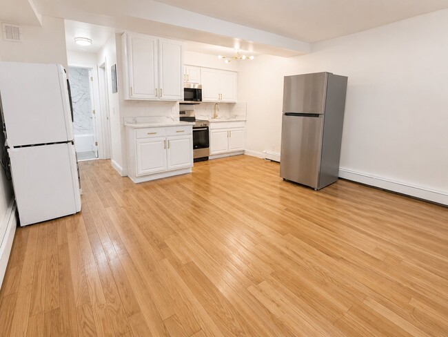 140 71st St Unit 4