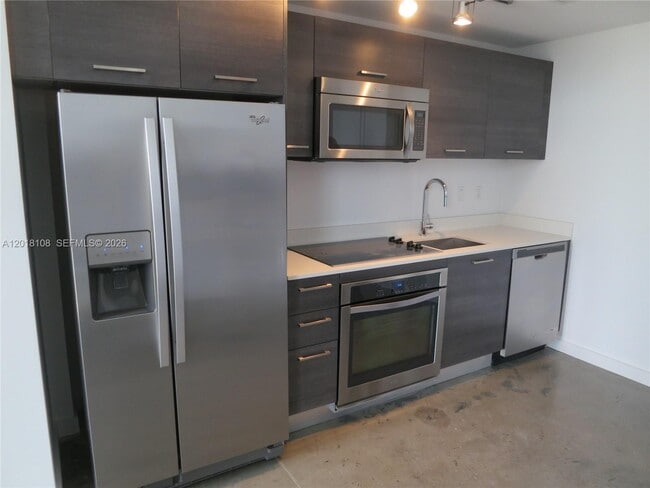 Photo - 151 SE 1st St Unit 3204