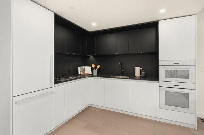 300 Virginia St Unidad First Light Unit 1311