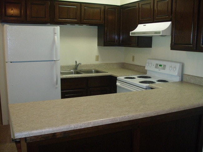 One Bedroom One Bath Kitchen