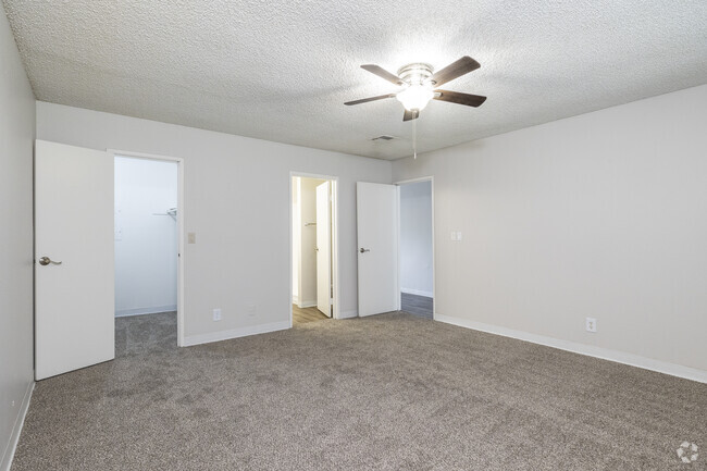 3BR, 2BA - 1,444SF - Main Bedroom
