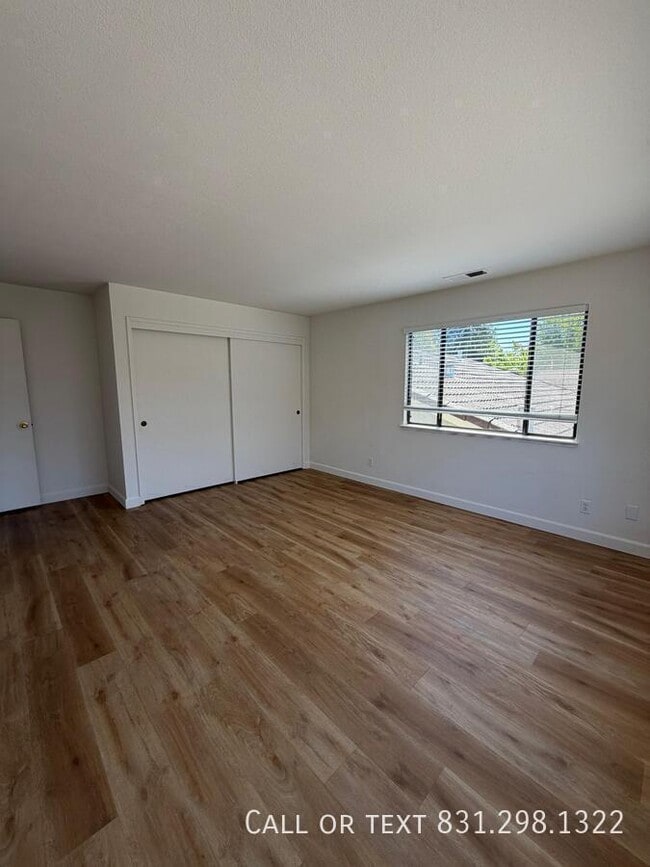 Photo - 713 Frederick St