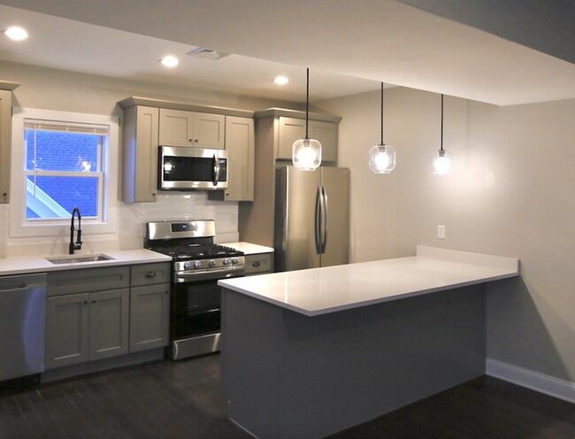 Photo - 153 Almy St Unit 1