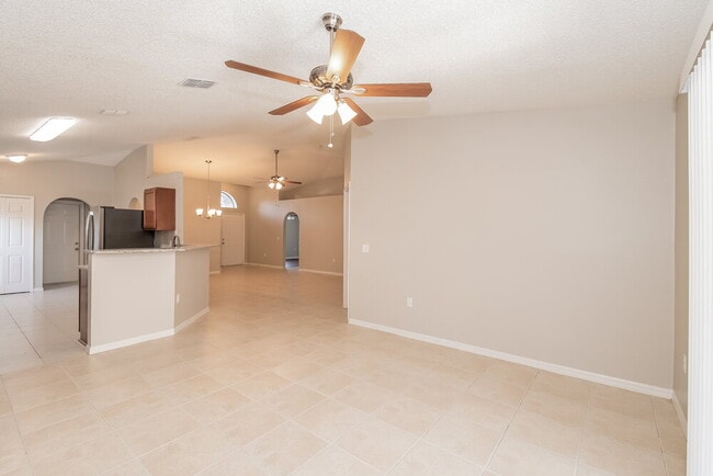 Photo - 7390 Overland Park Blvd