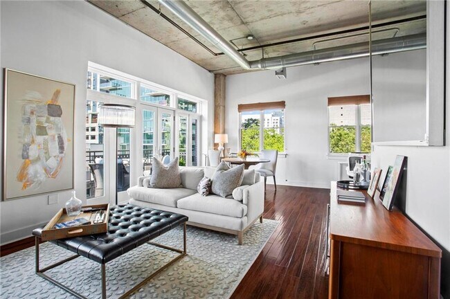 Photo - 206 11th St NE Unidad 701