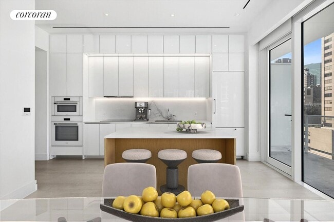 Photo - 200 E 59th St