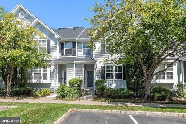 Photo - 1209 Blossom Cir