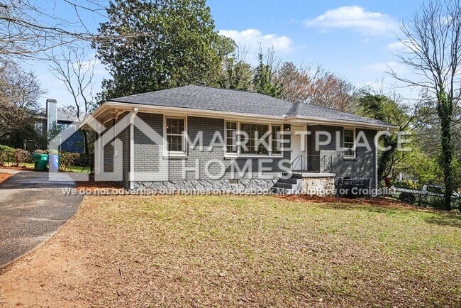 Photo - 2038 E Lilac Ln