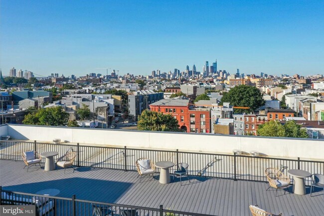 2120-34 E York St Unit B406