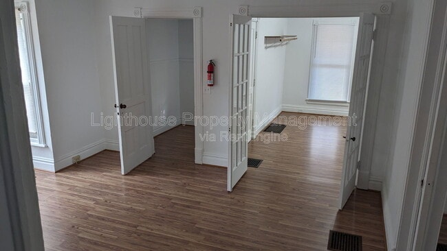 Photo - 511 Locust St