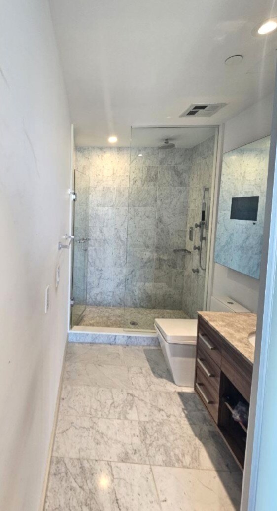 Photo - 488 University Ave Unit 3505