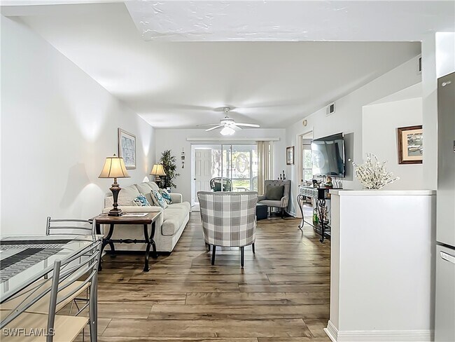 Photo - 28221 Pine Haven Way Unit 153